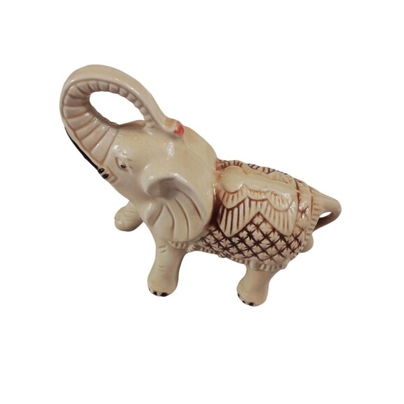 Vintage Ceramic Elephant Figurine Made in Brazil Small Fracture Line Seen In Pic - Picture 6 of 16